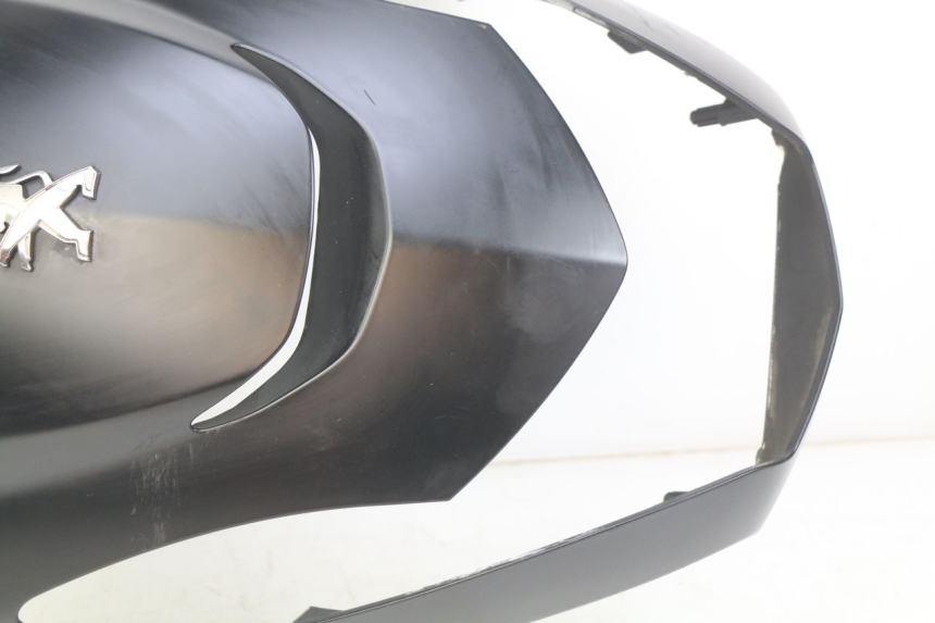 photo de UPPER FRONT FAIRING PEUGEOT KISBEE 2T 50 (2018 - 2022) - High-resolution close-up