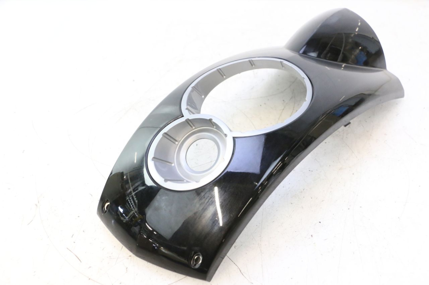 photo de UPPER FRONT FAIRING PEUGEOT LUDIX ONE 50 (2004 - 2013) - Distinctive features