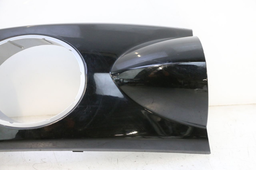 photo de UPPER FRONT FAIRING PEUGEOT LUDIX ONE 50 (2004 - 2013) - High-resolution close-up