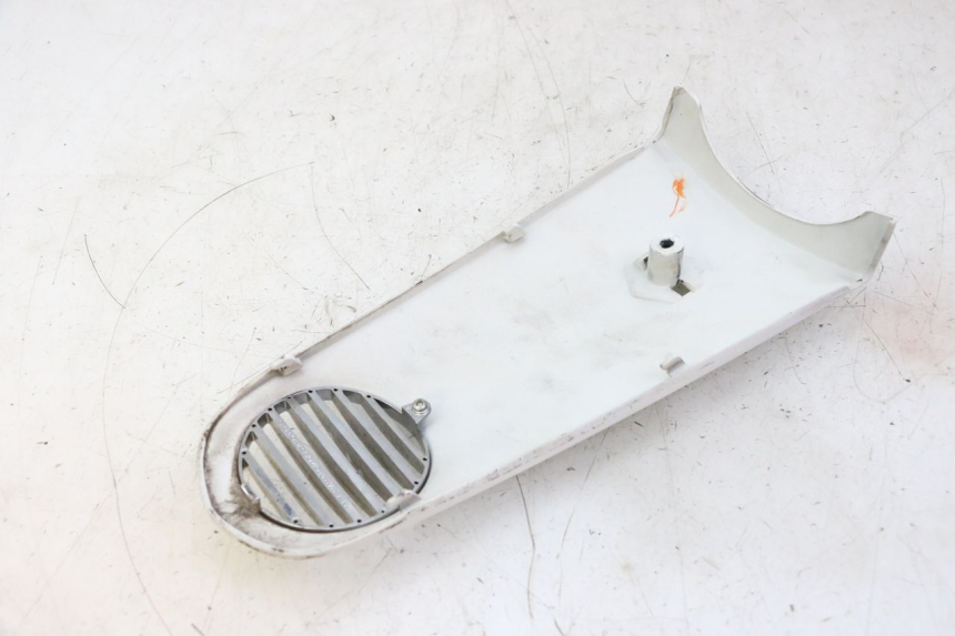 photo de UPPER FRONT FAIRING PIAGGIO LXV 4T 50 (2009 - 2013) - Zoom on usage condition