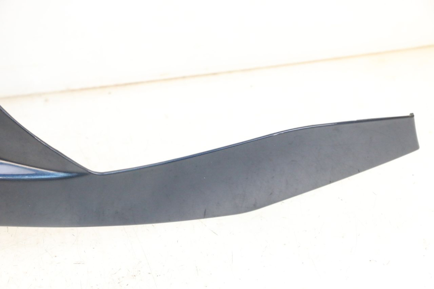 photo de UPPER FRONT FAIRING PIAGGIO MP3 LT 300 (2010 - 2016) - Surface and material condition