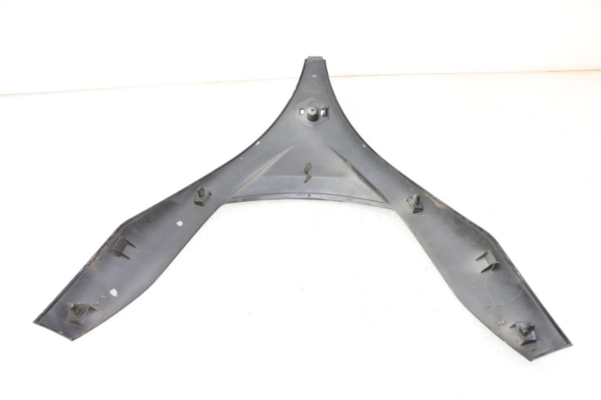 photo de UPPER FRONT FAIRING PIAGGIO MP3 LT 300 (2010 - 2016) - Technical close-up