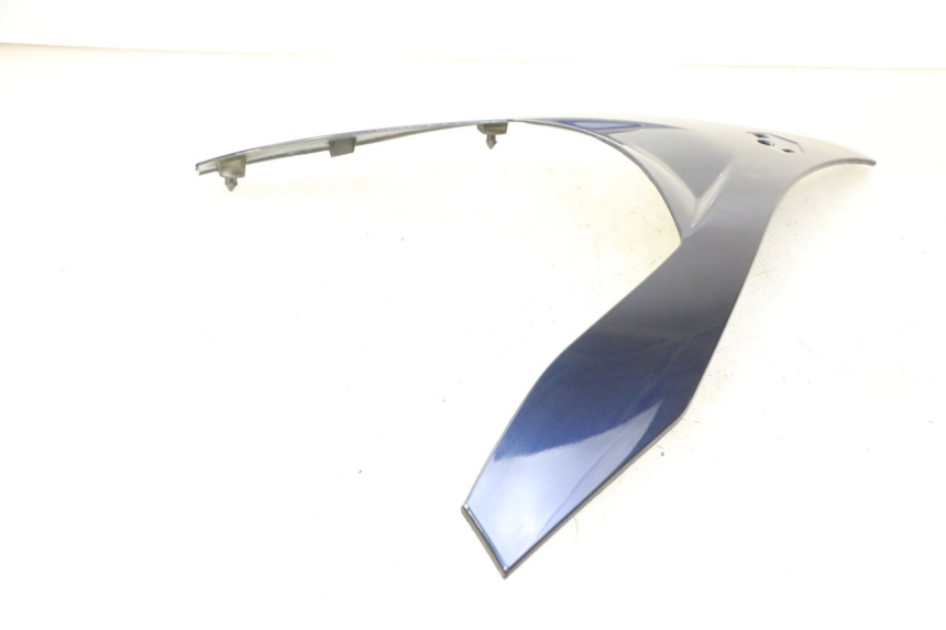 photo de UPPER FRONT FAIRING PIAGGIO MP3 RL 250 (2006 - 2010) - Technical close-up