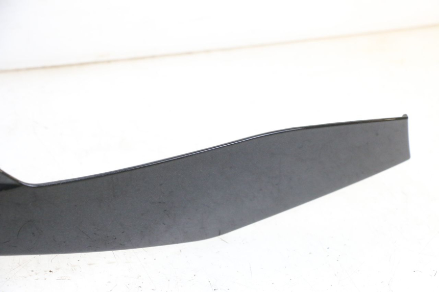 photo de UPPER FRONT PANEL PIAGGIO MP3 125 (2006 - 2014) - Checked used part