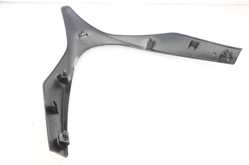 photo de UPPER FRONT FAIRING PIAGGIO MP3 500 (2016 - 2018) - Product overview