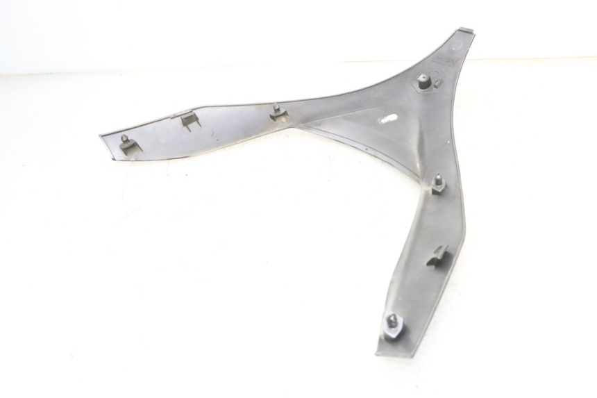 photo de UPPER FRONT FAIRING PIAGGIO MP3 RL 250 (2006 - 2010) - Component detail