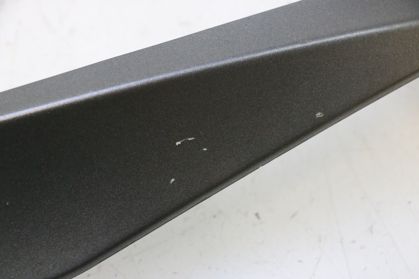 photo de UPPER FRONT FAIRING PIAGGIO MP3 500 (2016 - 2018) - Component detail