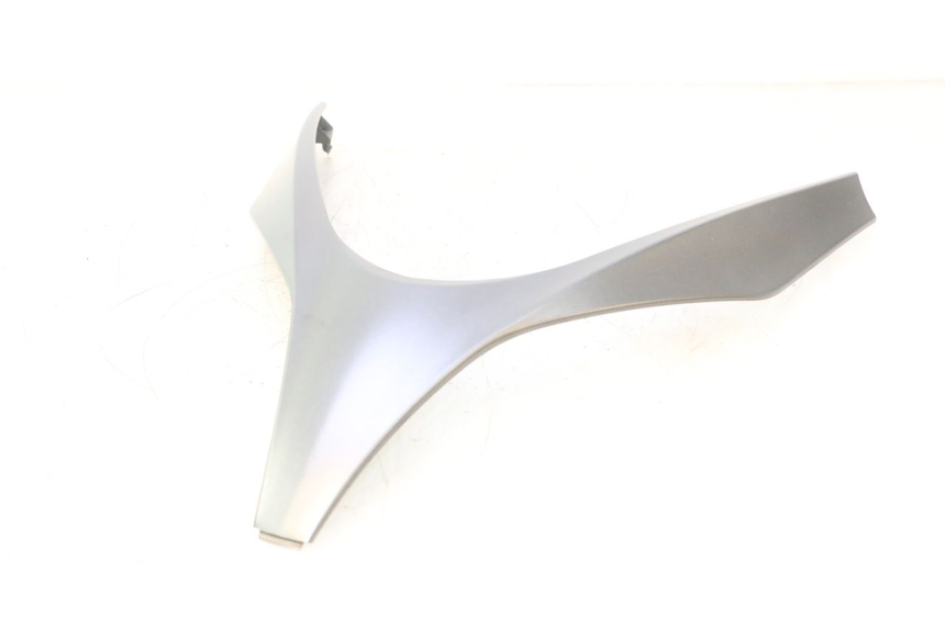photo de UPPER FRONT FAIRING PIAGGIO MP3 500 (2016 - 2018) - Surface and material condition