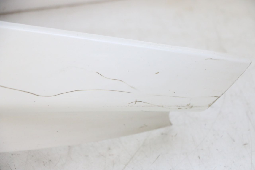 photo de UPPER FRONT PANEL PEUGEOT SATELIS 125 (2010 - 2012) - High-resolution close-up