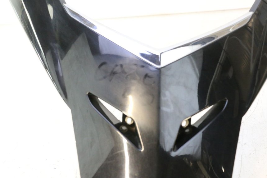 photo de UPPER FRONT FAIRING PEUGEOT SATELIS 125 (2006 - 2009) - Detailed visual inspection