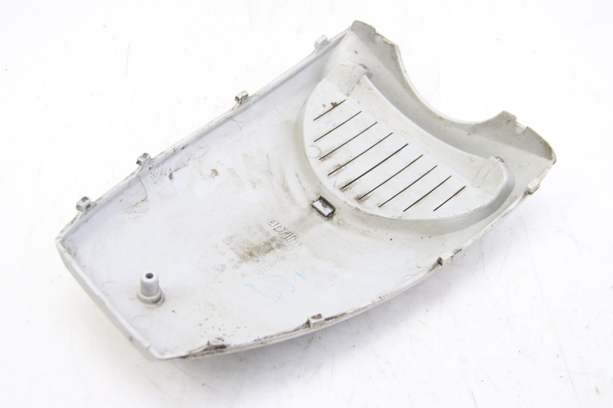 photo de UPPER FRONT PANEL APRILIA SCARABEO 4T 50 (2009 - 2017) - Checked used part