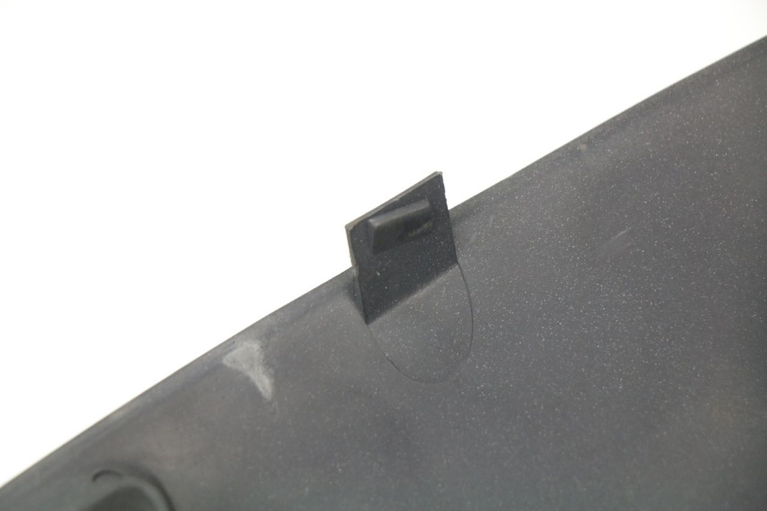 photo de UPPER FRONT FAIRING APRILIA SR CARB LC 2T 50 (2004 - 2012) - Component detail