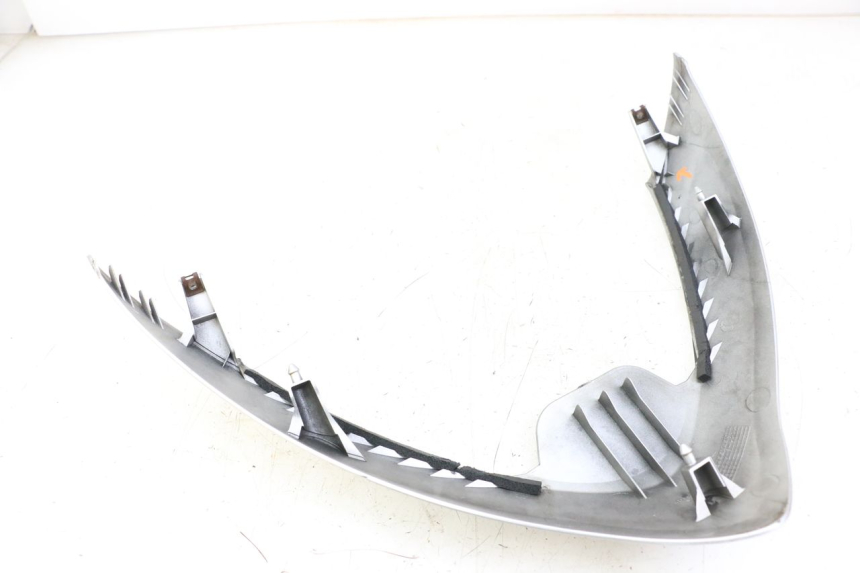 photo de UPPER FRONT FAIRING SUZUKI BURGMAN 125 (2007 - 2014) - Product overview