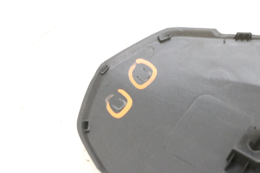 photo de UPPER FRONT FAIRING YAMAHA TRICITY 300 (2020 - 2024) - Technical close-up