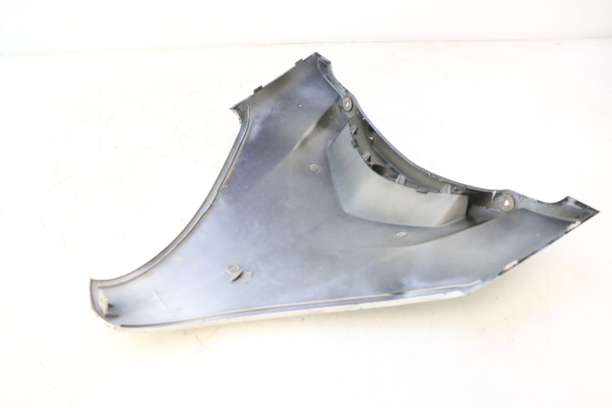 photo de UPPER FRONT FACE YAMAHA XMAX X-MAX 125 (2006 - 2009) - Alternative perspective