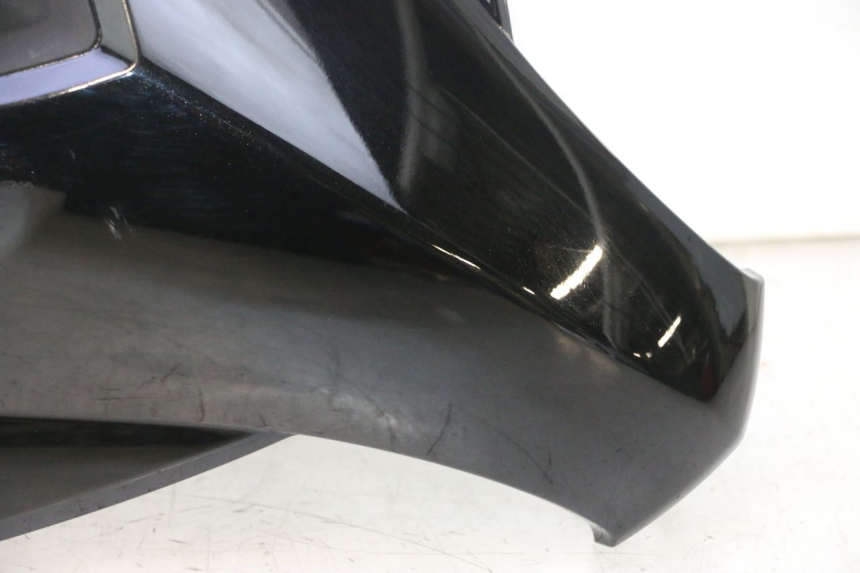 photo de UPPER FRONT FACE YAMAHA X-MAX XMAX 125 (2010 - 2013) - Zoom on usage condition