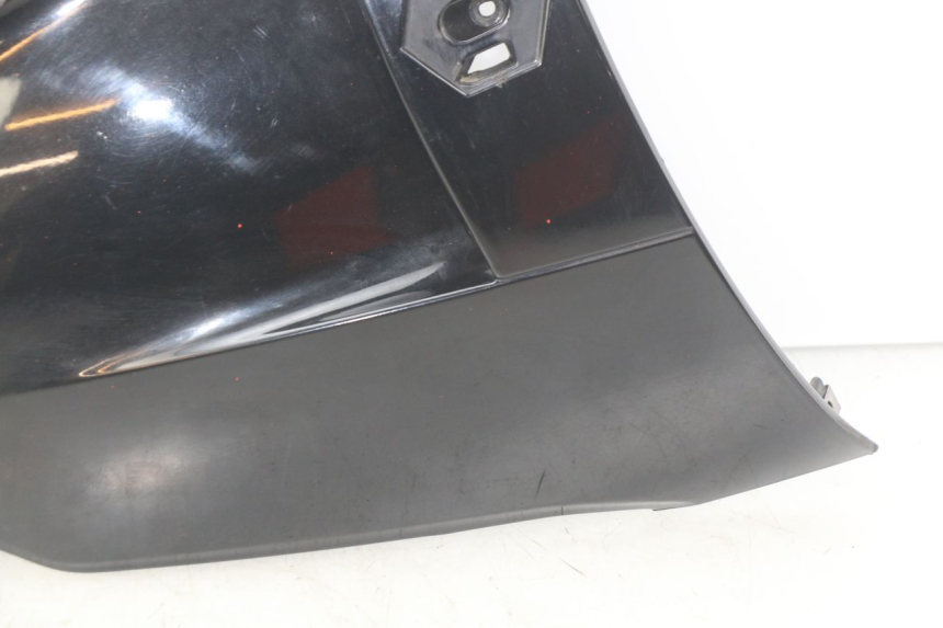 photo de UPPER FRONT PANEL PIAGGIO X7 125 (2007 - 2013) - Surface and material condition