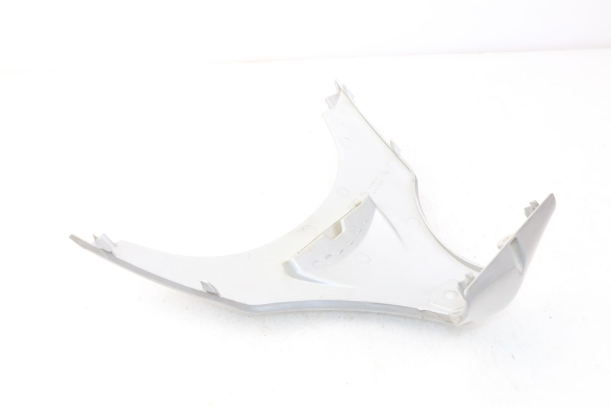 photo de UPPER FRONT FAIRING PIAGGIO X9 125 (2000 - 2003) - Zoom on usage condition