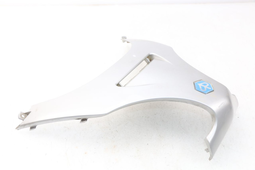 photo de UPPER FRONT FAIRING PIAGGIO X9 125 (2000 - 2003) - Product overview