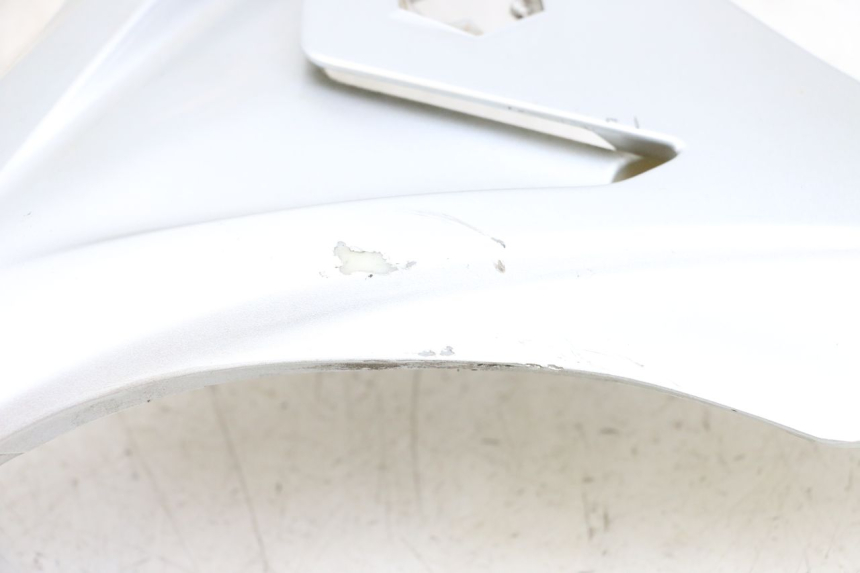 photo de UPPER FRONT FAIRING PIAGGIO X9 125 (2000 - 2003) - Product overview