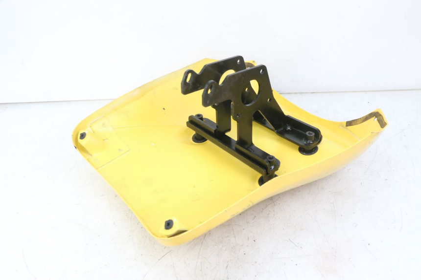 photo de UPPER FRONT FAIRING YAMAHA NEOS NEO'S 4T 50 (2008 - 2016) - Fixing points details