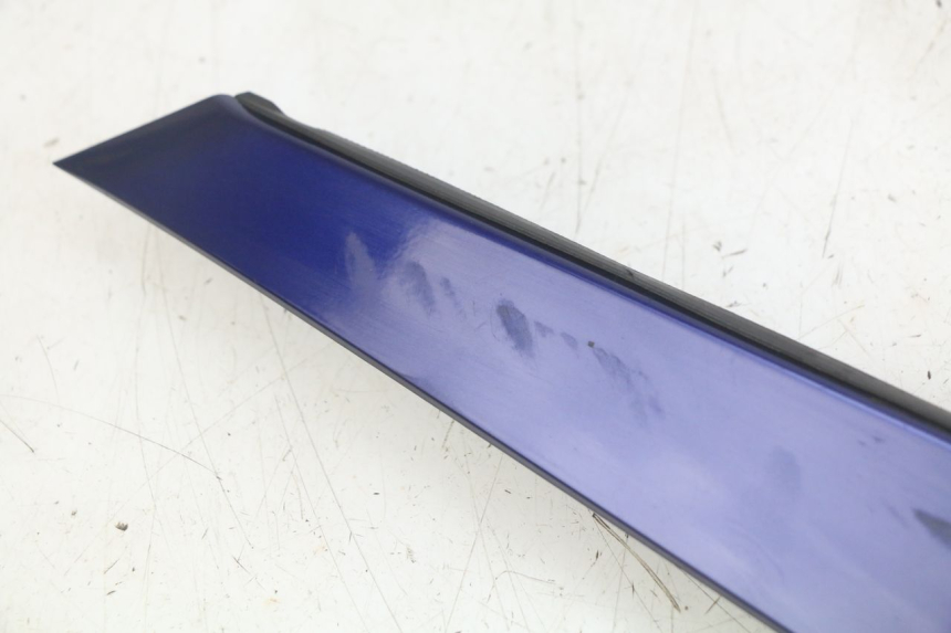 photo de UPPER FRONT FACE YAMAHA YP MAJESTY 400 (2004 - 2008) - Zoom on usage condition