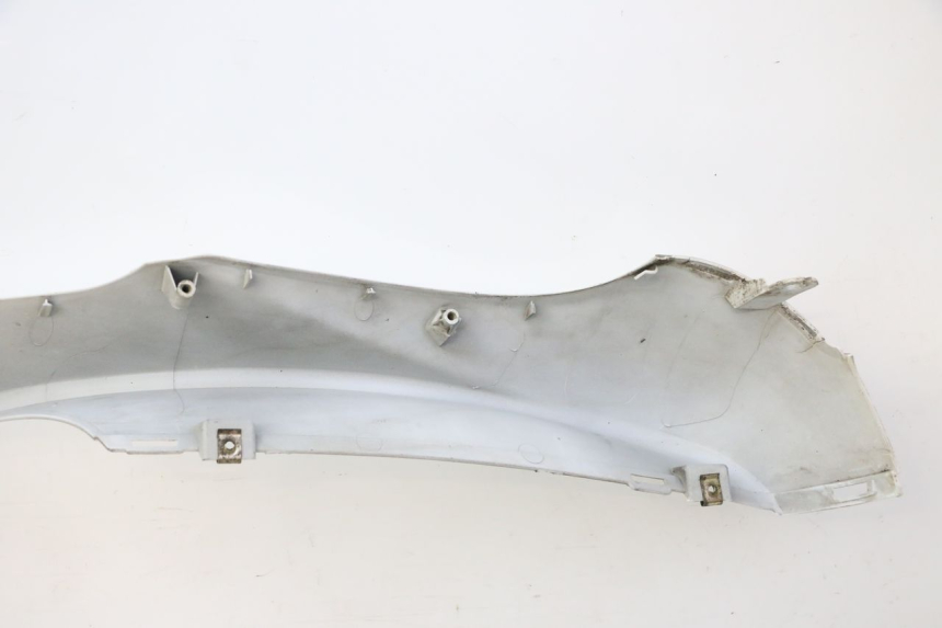 photo de FRONT FAIRING PEUGEOT TWEET PRO CARGO 50 (2018 - 2022) - Fixing points details