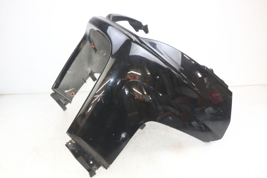 photo de FRONT PANEL YAMAHA X-MAX XMAX 250 (2006 - 2009) - Distinctive features