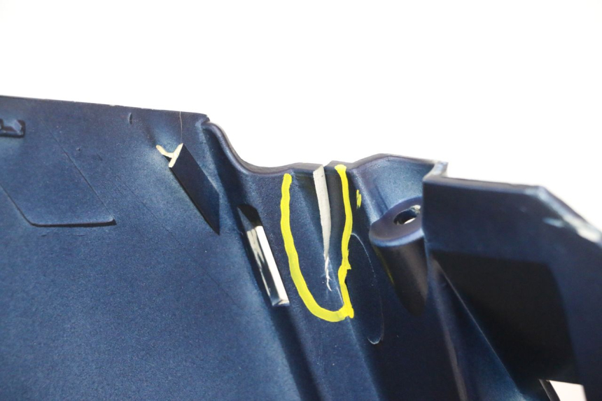 photo de FRONT PANEL YAMAHA XMAX X-MAX 125 (2006 - 2009) - Detailed visual inspection