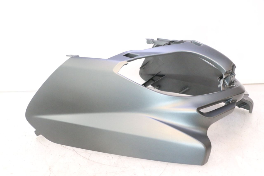 photo de FRONT FAIRING YAMAHA X-MAX XMAX 125 (2010 - 2013) - Zoom on usage condition