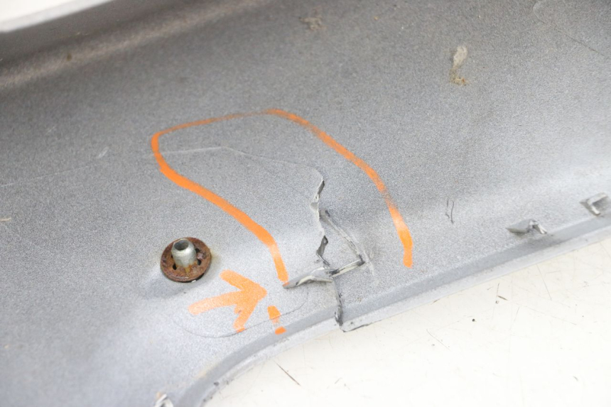 photo de FRONT PANEL PIAGGIO X8 125 (2004 - 2007) - Technical close-up