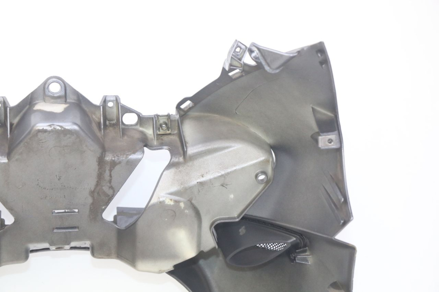 photo de FRONT PANEL PIAGGIO X9 EVOLUTION 250 (2003 - 2007) - Surface and material condition