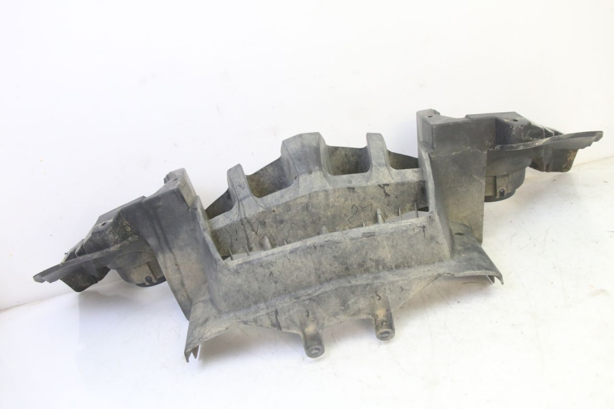 photo de FRONT FAIRING YAMAHA YFM GRIZZLY 550 (2008 - 2015) - Alternative perspective