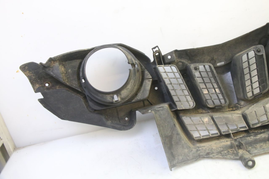 photo de FRONT FAIRING YAMAHA YFM GRIZZLY 550 (2008 - 2015) - Fixing points details