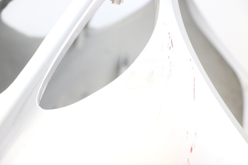 photo de FRONT PANEL YAMAHA YP MAJESTY 125 (2002 - 2006) - Distinctive features