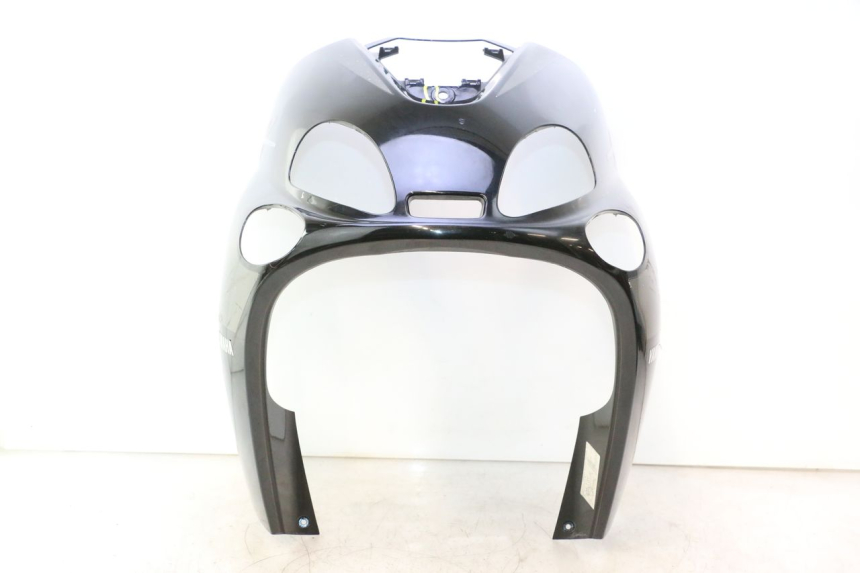 photo de FRONT PANEL YAMAHA YP MAJESTY 125 (2002 - 2006) - High-resolution close-up