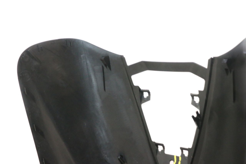 photo de FRONT PANEL YAMAHA YP MAJESTY 125 (2002 - 2006) - Spare part profile view