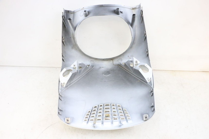 photo de FRONT PANEL PIAGGIO ZIP 4T 50 (2018 - 2020) - Surface and material condition