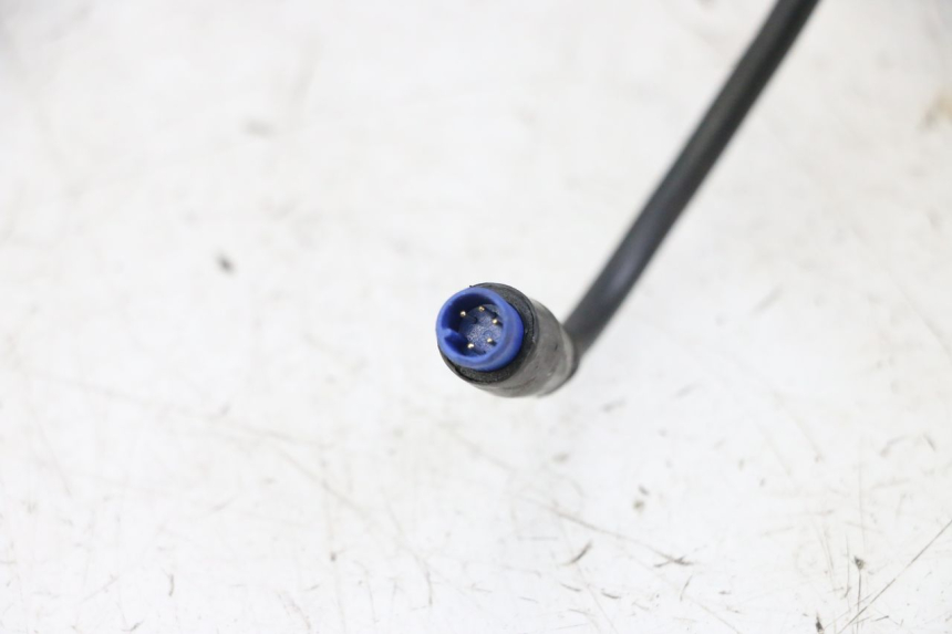 photo de WIRING HARNESS URBANGLIDE 100XS 1 - Alternative perspective