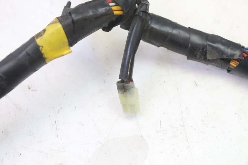 photo de WIRE HARNESS QUADRO 4 4D 350 (2015 - 2018) - Surface and material condition