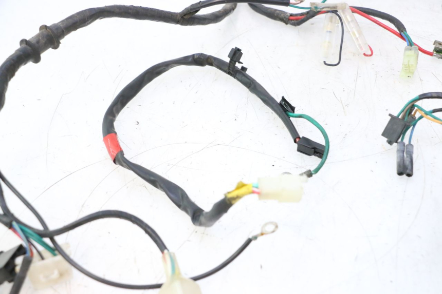 photo de WIRE HARNESS KYMCO AGILITY PREMIUM 50 (2007 - 2010) - Surface and material condition