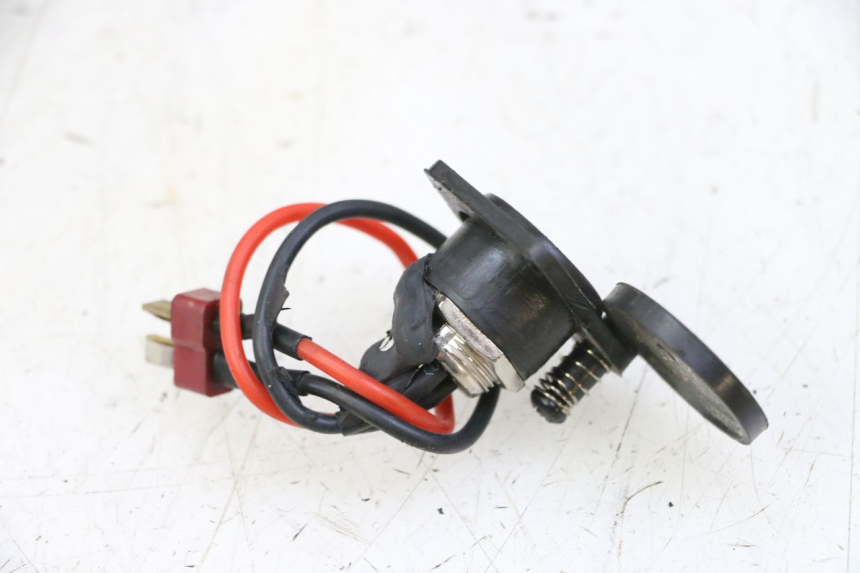 photo de BATTERY WIRE HARNESS HITWAY H5 1 - Zoom on usage condition