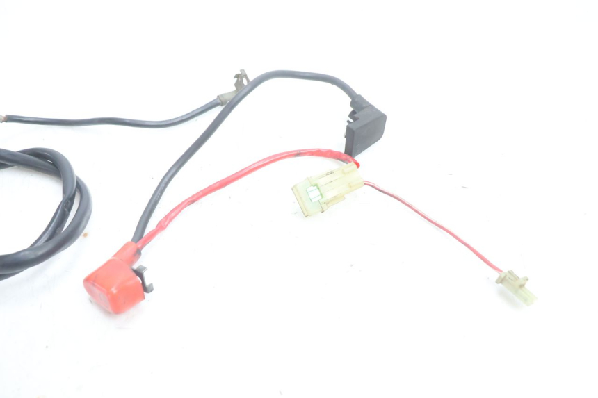 photo de BATTERY WIRE HARNESS HONDA VFR FI RC46 800 (1998 - 2001) - Alternative perspective