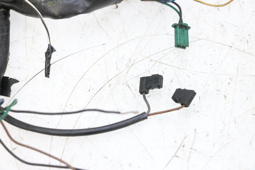 photo de WIRE HARNESS MBK BOOSTER SPIRIT NAKED 50 (2004 - 2017) - Markings and original references