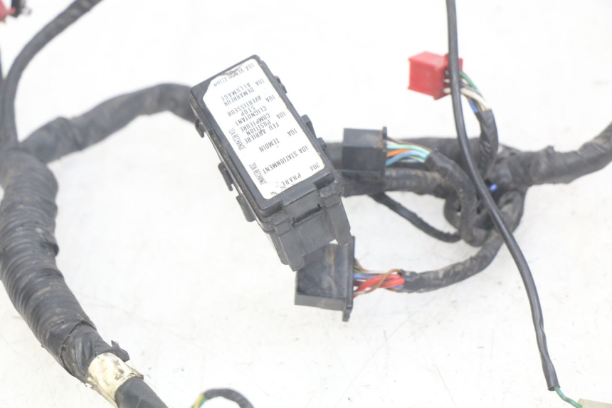 photo de WIRING HARNESS HONDA CBR F SC25 1000 (1989 - 1992) - Technical close-up