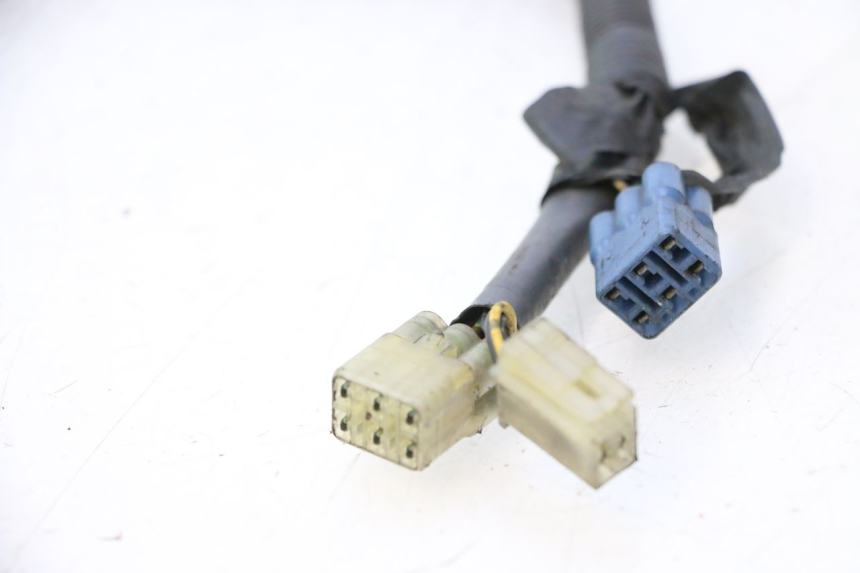photo de SPEEDOMETER WIRE HARNESS SUZUKI GSR 600 (2005 - 2012) - Technical close-up
