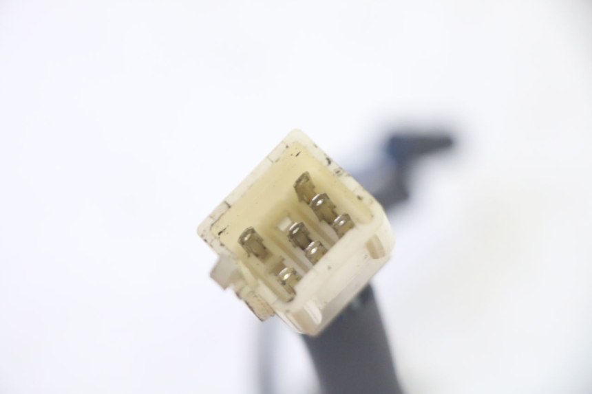 photo de SPEEDOMETER WIRE HARNESS PEUGEOT KISBEE 4T 50 (2018 - 2022) - Zoom on usage condition