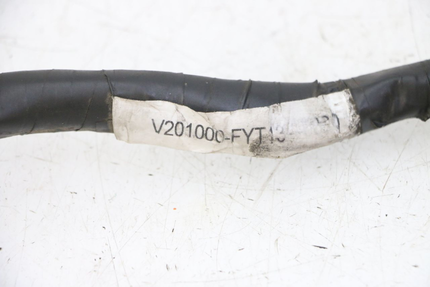 photo de WIRE HARNESS DAELIM BESBI 125 (2007 - 2008) - Zoom on usage condition