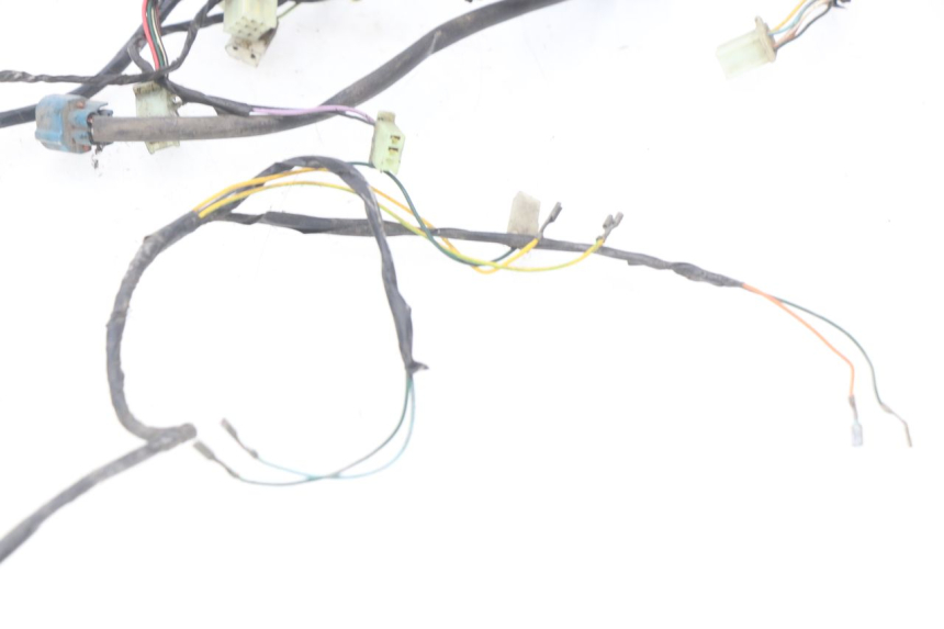 photo de WIRING HARNESS PEUGEOT ELYSTAR 50 (2002 - 2014) - Fixing points details