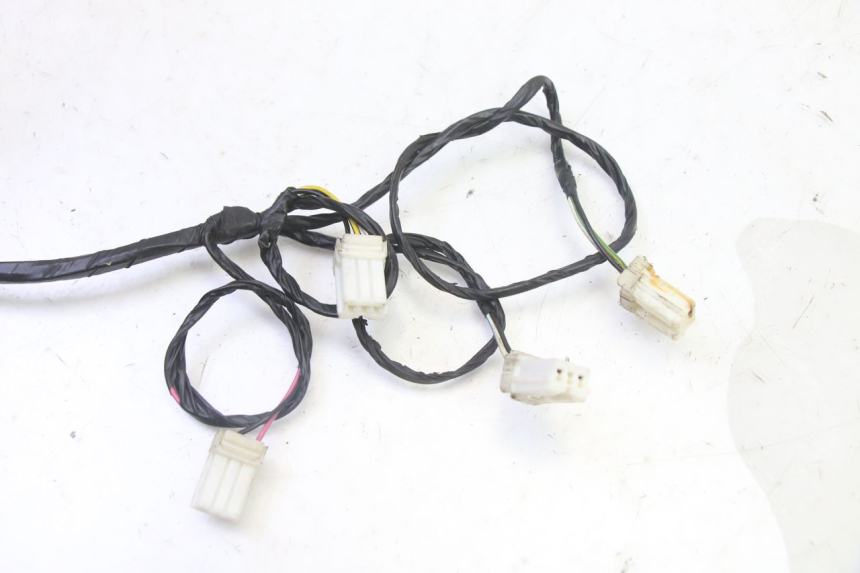photo de WIRING HARNESS PIAGGIO FLY 2T 50 (2004 - 2017) - Zoom on usage condition